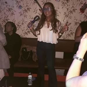 Meet your Posher, Muriel